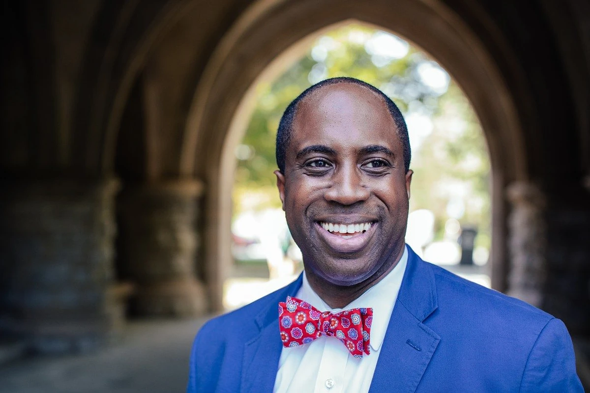 Photo of Dr. Byron Hughes