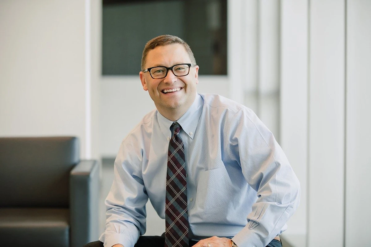 Photo of Dr. Frank Shushok